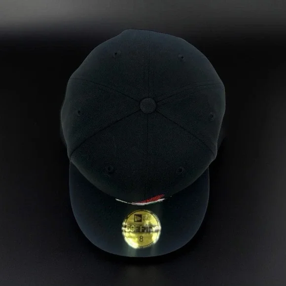 New Era 59FIFTY Major League Wild Thing Fitted Hat Size 8 Black Ricky Vaughn